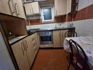 Proprietar inchiriez apartament 2 camere zona Salajan   1 Decembrie 1918 - imagine 4