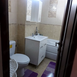 Închiriez apartament cu 3camere+1 cameră dresing  - imagine 5