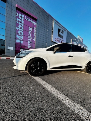 Renault Clio IV 1.5 dCi 75 CP | Euro 5 | 2013 | 231.000 km | Întreținută | 5.000    - imagine 3