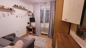 Garsoniera de inchiriat 'disponibila si pentru Untold(150 euro)'