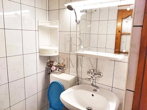 COMPLEX STUDENTESC - 1 CAMERA - MOBILAT UTILAT - BLOC CU ACOPERIS - imagine 8