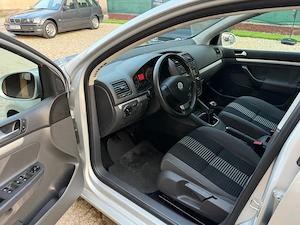 VW Golf 5   06.2008 1.6 MPI 102 CP 185000 KM Reali Unic Proprietar Impecabil - imagine 7