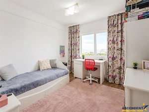 Apartament de 3 camere mobilat si utilat modern, structura decomandata - imagine 4