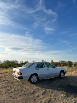 Vand Mercedes w201 190e - imagine 3