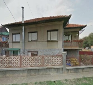 Casă spațioasă cu etaj, teren generos și anexe gospodărești  la doar 13 km de Cluj-Napoca - imagine 9