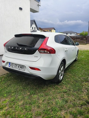 Volvo V40 2017 2.0 - imagine 3