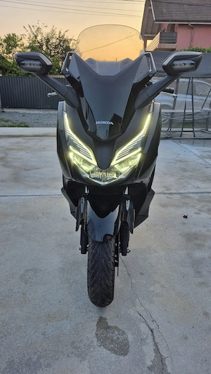 Honda Forza 125 2019 recent import - imagine 3