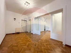 Apartament in centrul Brasovului de inchiriat. - imagine 3