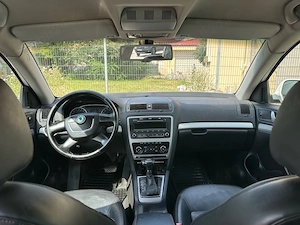 Skoda Octavia 2 Facelift - Automata - 2010 - 2.0  140cp - 240k Km - Pilot - Clima - Incalzire Scaune - imagine 4