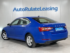 Skoda Superb - imagine 4