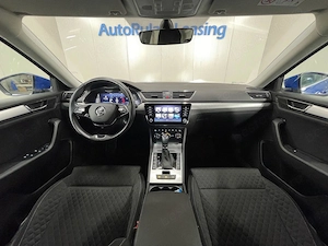 Skoda Superb - imagine 7