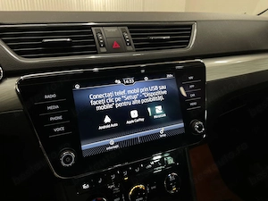 Skoda Superb - imagine 16