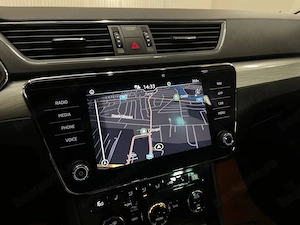 Skoda Superb - imagine 14