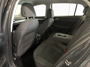 Volkswagen Golf - imagine 12