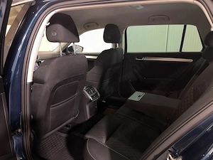 Skoda Superb - imagine 12