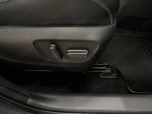 Toyota RAV 4 - imagine 18