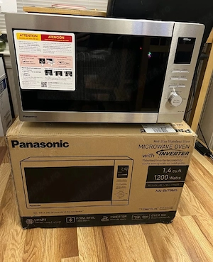 cuptor cu microunde Panasonic 