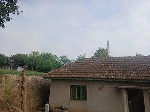 casa din piatra,pretabila vacantei.