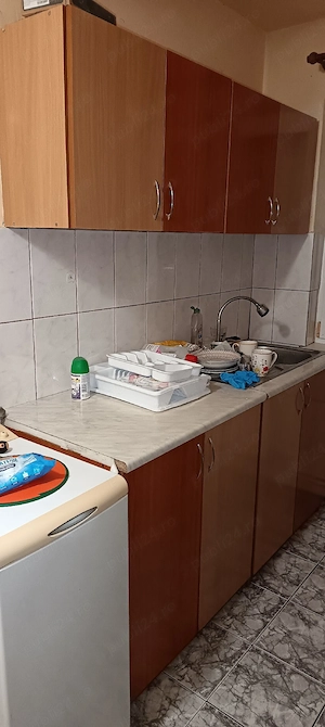 Închiriez apartament 2 camere  - imagine 4