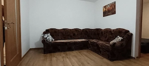 Închiriez apartament 2 camere  - imagine 2