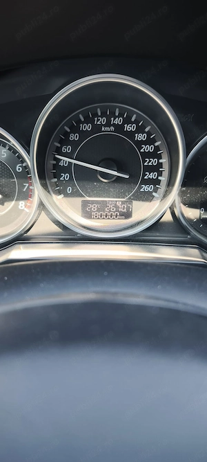 Vând Mazda 6 (generația GJ)   an fabricație 2013, echipată cu motorul fiabil pe benzină de 2.0 litri - imagine 6