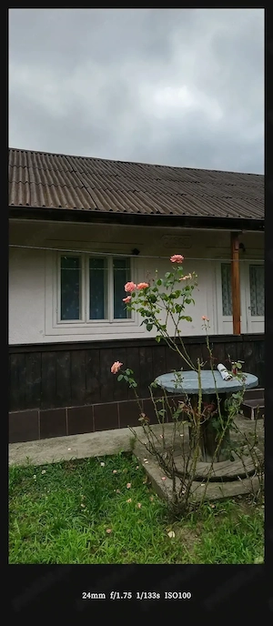 Oportunitate excelentă! Vânzare casă Burdujeni cu teren generos de 900 mp!