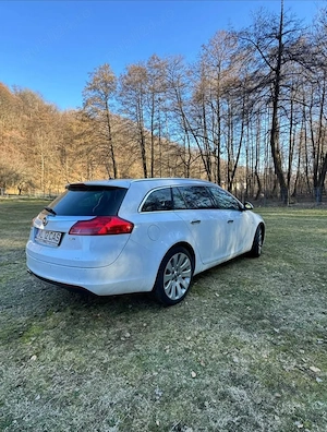 Opel Insignia Sports Tourer - imagine 4