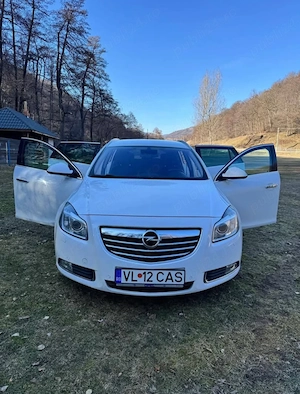 Opel Insignia Sports Tourer - imagine 5