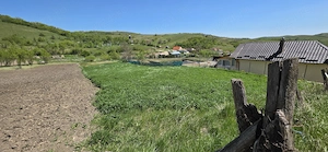 Direct proprietar - Vând teren intravilan 1.800 mp în Sic, zonă liniștită, utilități la drum - imagine 2