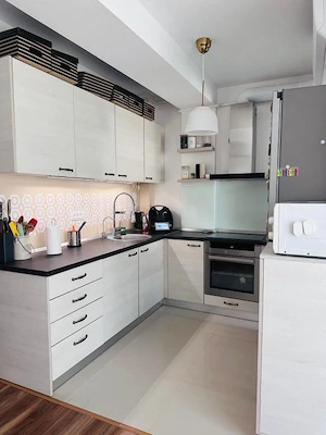 Apartament 3 camere- mobilat si utilat- loc de parcare subteran-Braytim - imagine 2