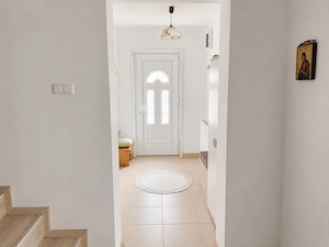 Casă deosebită cu teren de 1.705 mp   Vălenii de Munte, Prahova - imagine 8