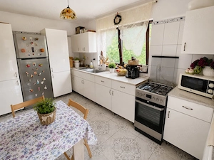 Casă deosebită cu teren de 1.705 mp   Vălenii de Munte, Prahova - imagine 6