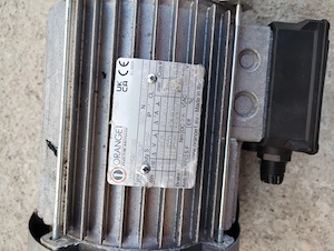 Motor electric 380   220 v, 3 kw