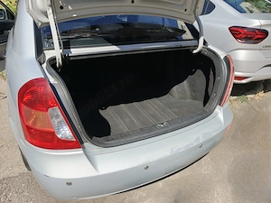 Hyundai Accent 1.5 CRDI, an 2007 - imagine 8