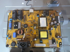 Dezmembrez tv LG 32lb580b