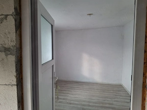 Apartament cu 3 camere bucătărie baie camara - imagine 5