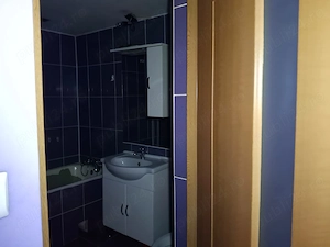 Apartament cu 3 camere bucătărie baie camara - imagine 3