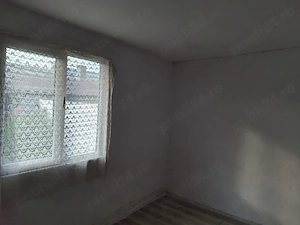 Apartament cu 3 camere bucătărie baie camara - imagine 2