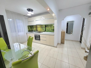Apartament 3 camere complet mobilat direct proprietar