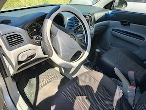 Hyundai Accent 1.5 CRDI, an 2007 - imagine 5