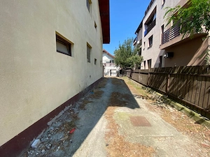 Casa / Vila 6 camere zona Calea Dumbravii Sibiu - imagine 4