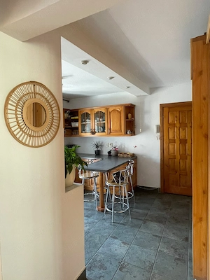 De închiriat apartament 2 camere zona Aradului 