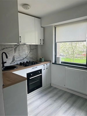 Apartament 2 camere decomandate de inchiriat