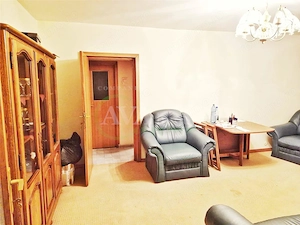 Apartament 2 camere semidecomandat, zona Bistrita Lac - imagine 2