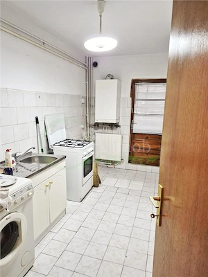 Apartament 2 camere semidecomandat, zona Bistrita Lac - imagine 7