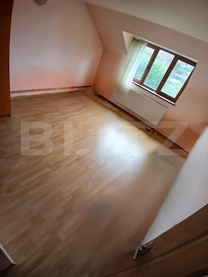 Casa P+M cu 5 camere si garaj, amplasate pe un teren de 650mp - imagine 18