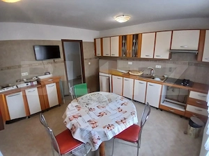 Casa P+M cu 5 camere si garaj, amplasate pe un teren de 650mp - imagine 10