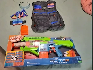 Pusca automata NERF 2.0  pe baterii