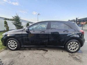 Mercedes a 160d - imagine 3