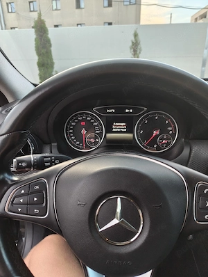 Mercedes a 160d - imagine 5